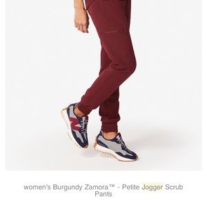 Figs Zamora Jogger Scrub Pants, Petite XS Burgandy